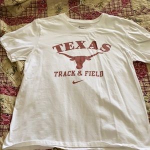 Men’s large Longhorn tshirt